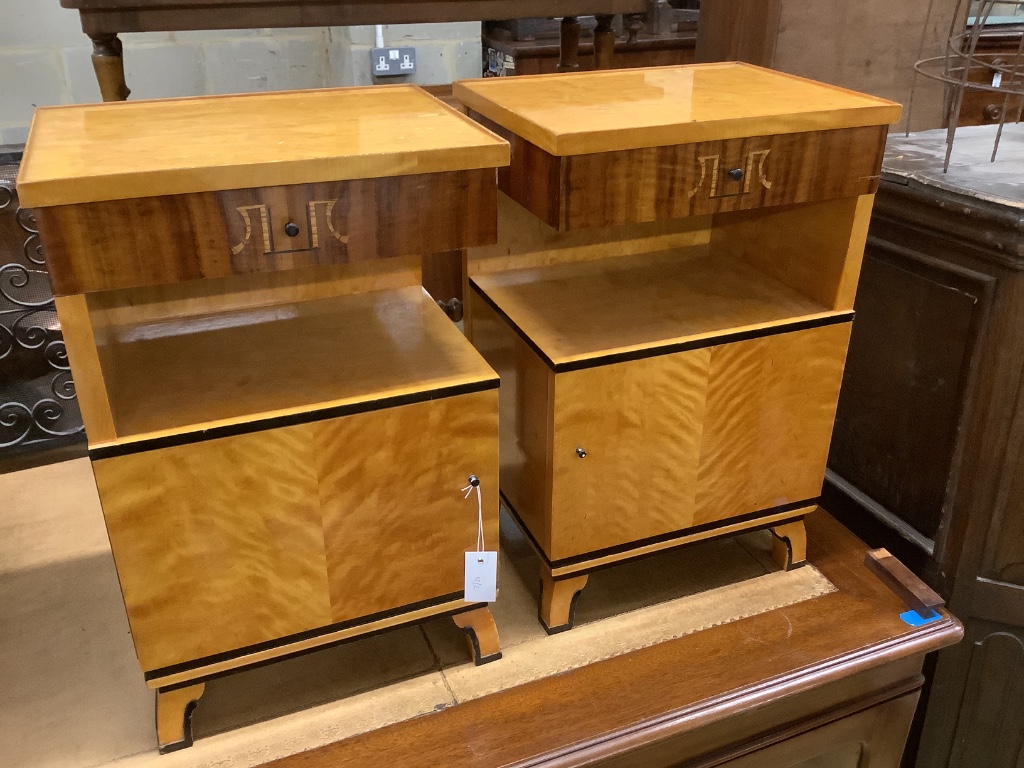 A pair of Biedermeier style birch bedside cabinets, width 40cm, depth 31cm, height 61cm